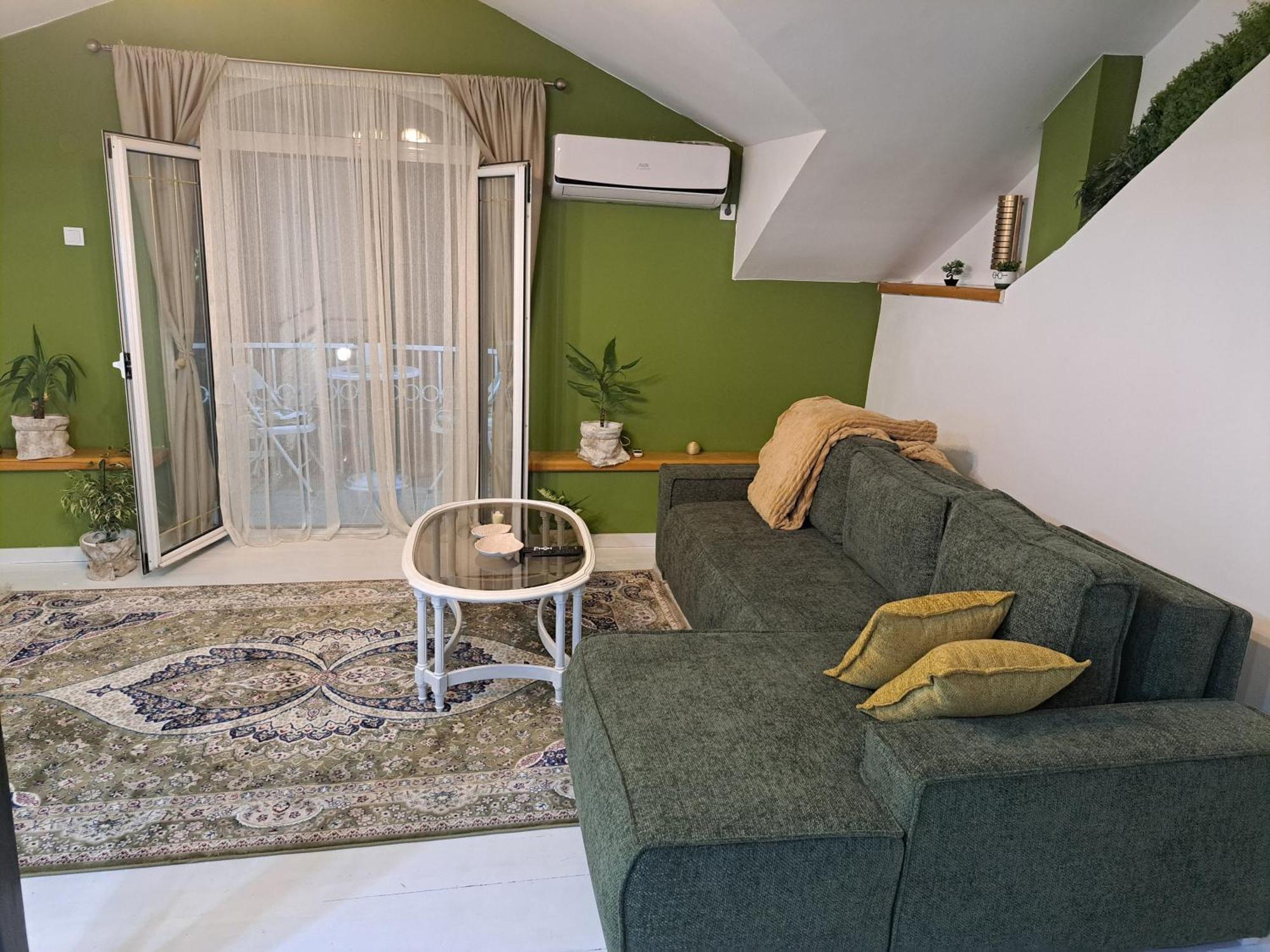 Gallery Apartment Podgorica Extérieur photo