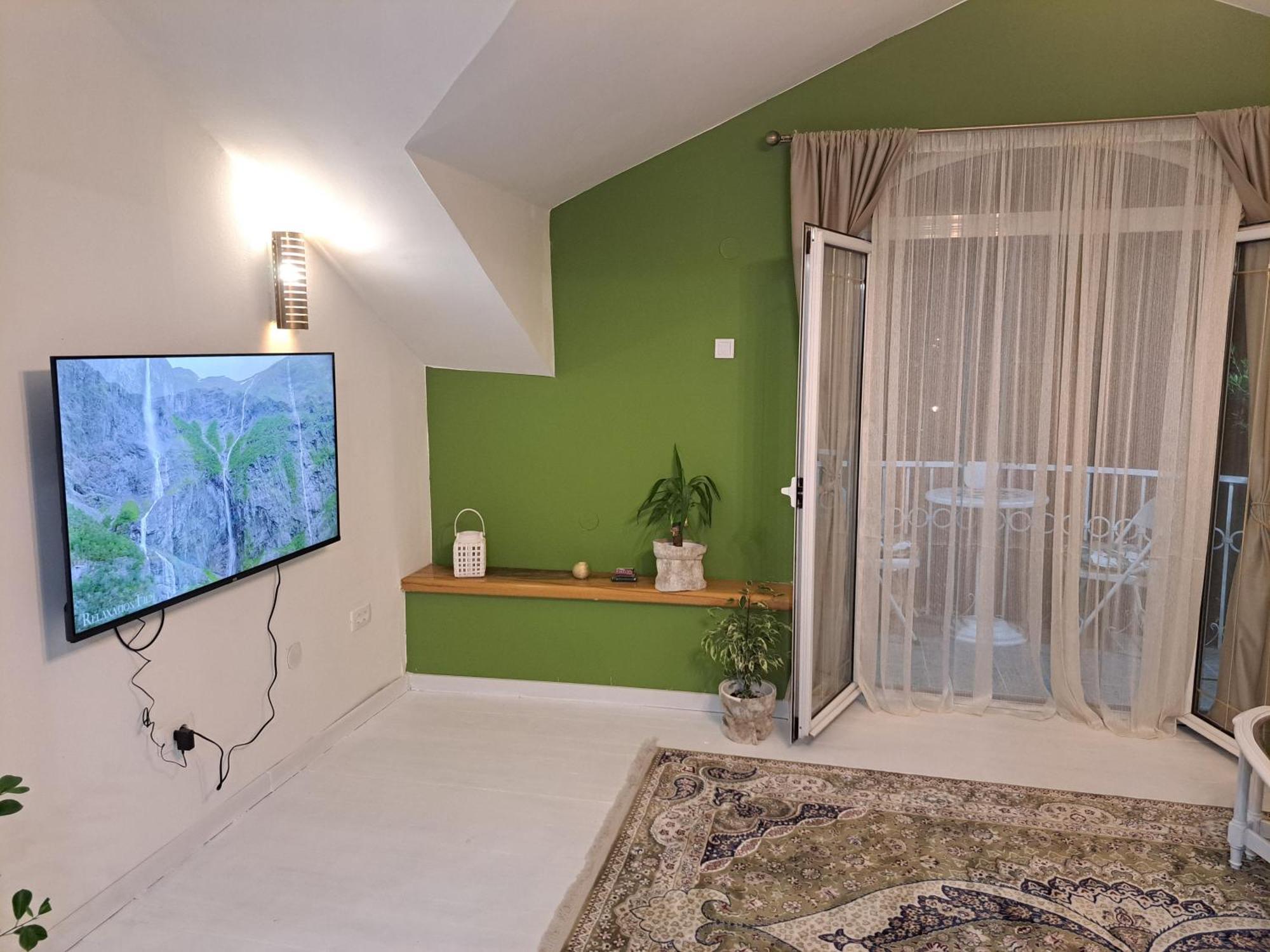Gallery Apartment Podgorica Extérieur photo