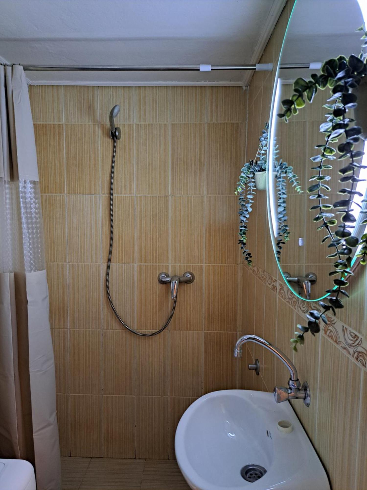 Gallery Apartment Podgorica Extérieur photo